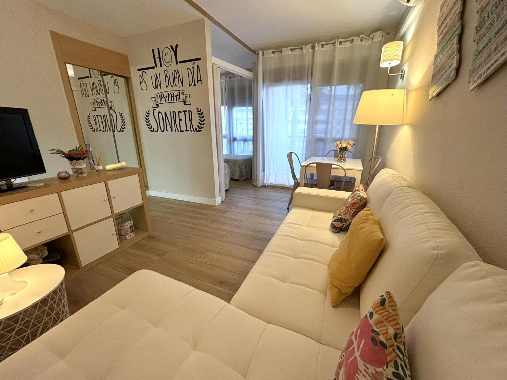 Aloha Playa Vistas Al Mar Apartment Benalmadena Ngoại thất bức ảnh