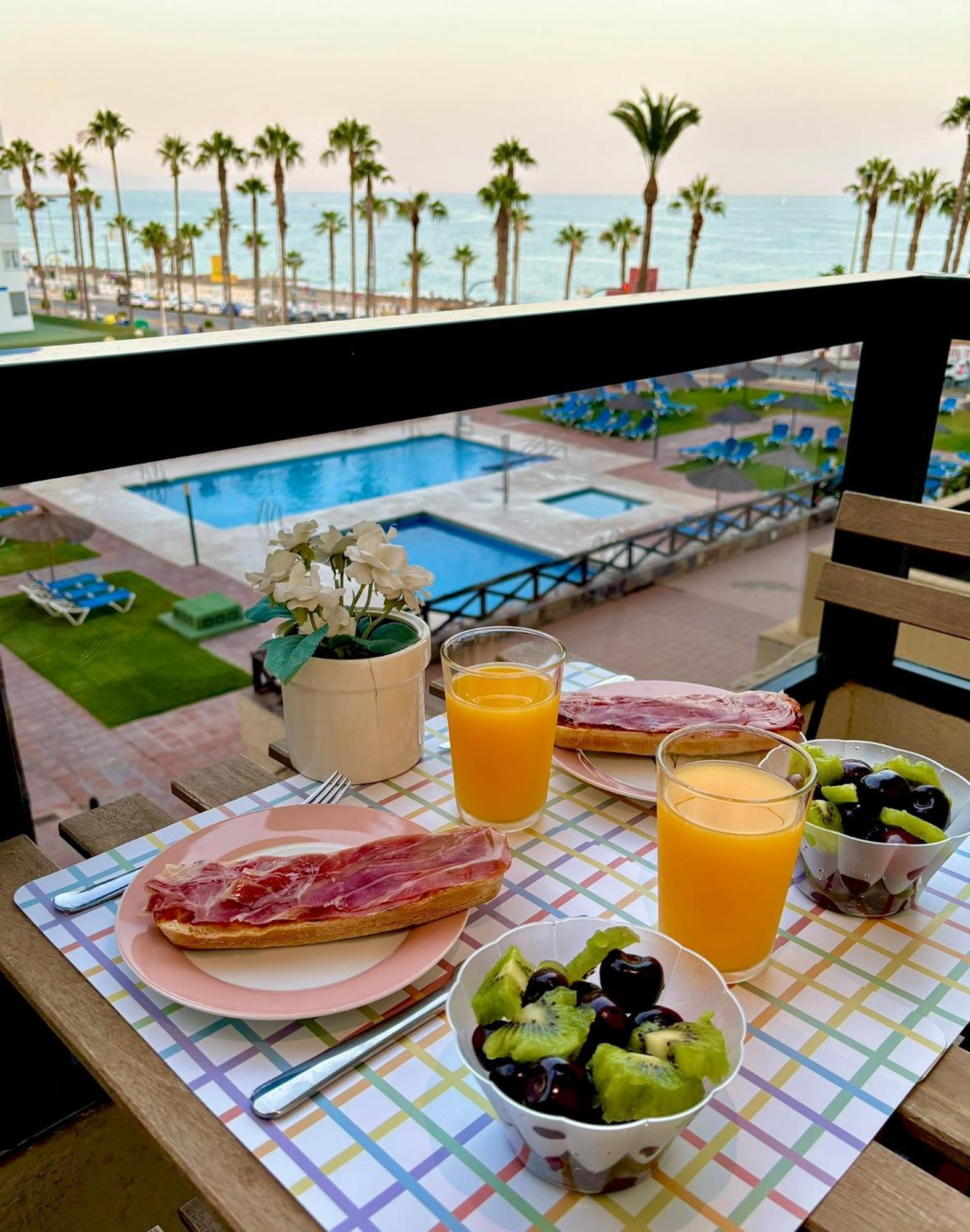 Aloha Playa Vistas Al Mar Apartment Benalmadena Ngoại thất bức ảnh