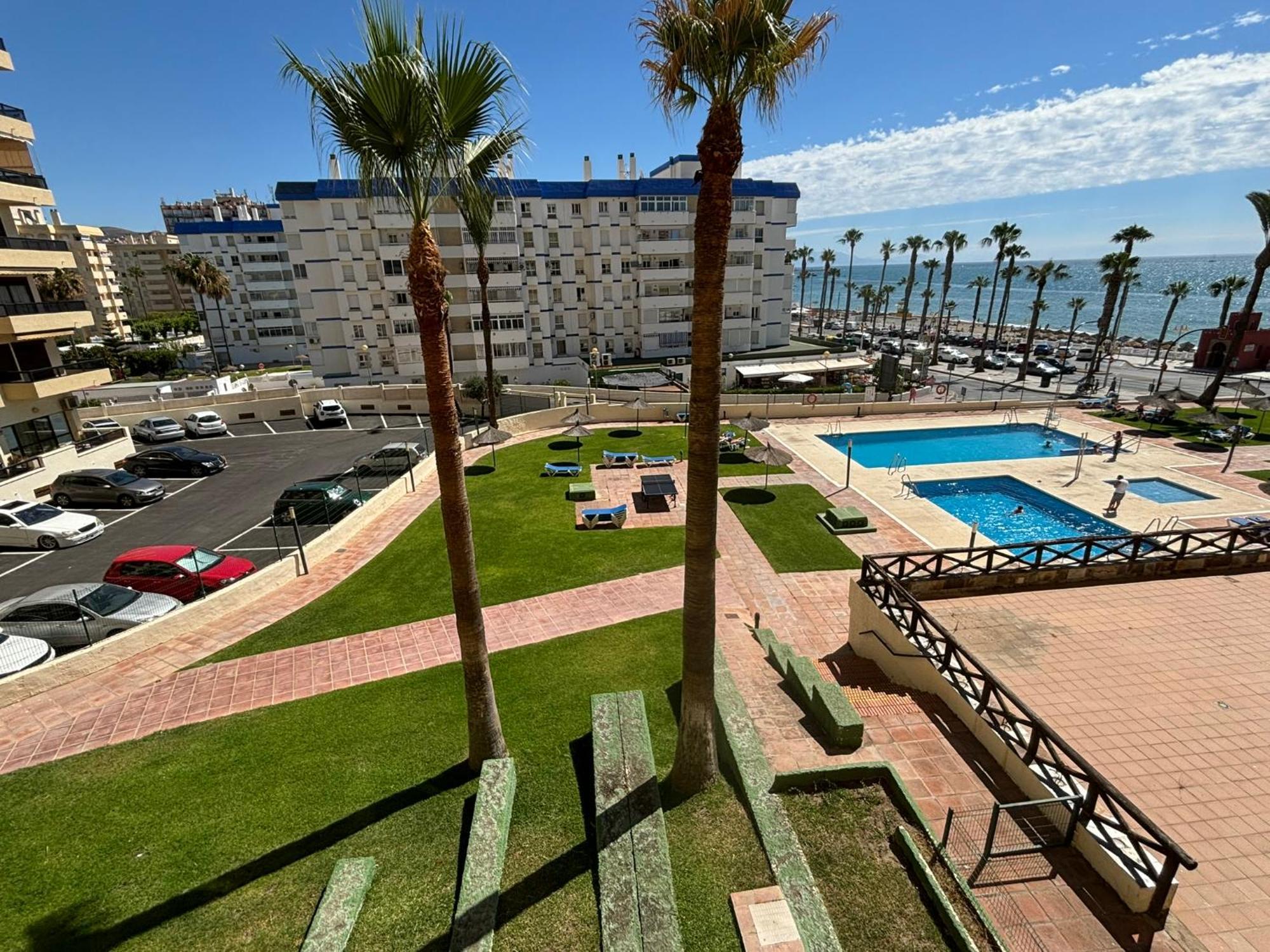 Aloha Playa Vistas Al Mar Apartment Benalmadena Ngoại thất bức ảnh
