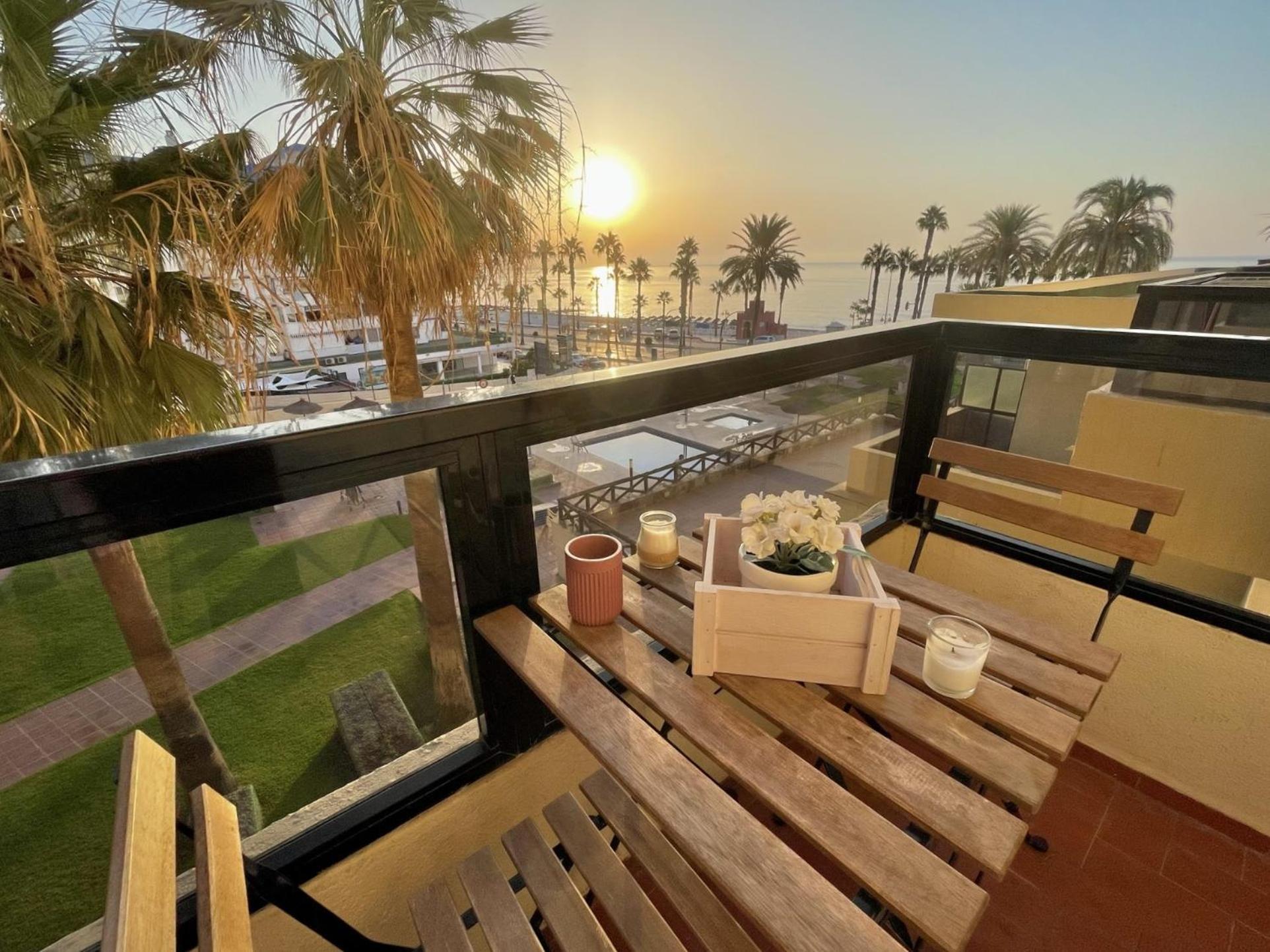Aloha Playa Vistas Al Mar Apartment Benalmadena Ngoại thất bức ảnh